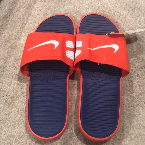 nike soft slides